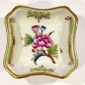 Herend Vintage Queen Victoria Hungary Floral Small Mini Dish Ring Holder Trinket